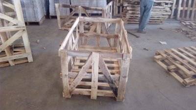Wooden Crate 02