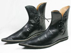 Medieval Footwear 04
