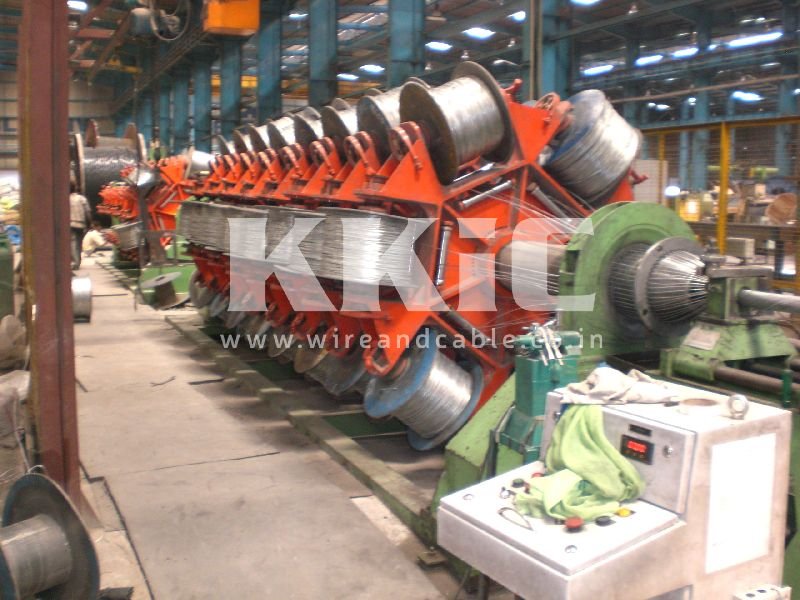 Armouring Machine 02