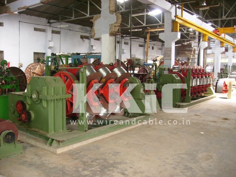 Rigid Stranding Machine 01