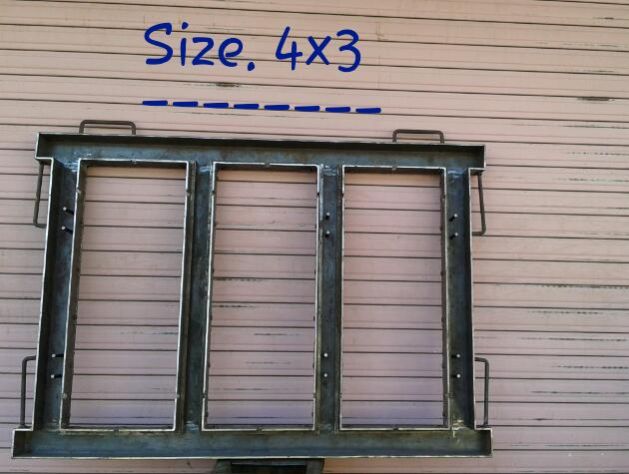 Iron Window Frame 02