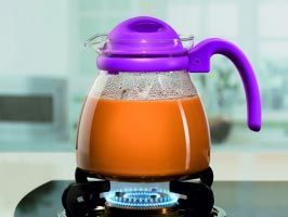 Carafe with Strainer in Lid