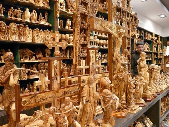 Wooden Handicrafts 05
