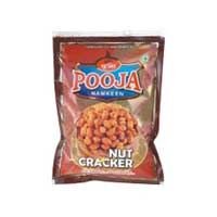 Nut Cracker Namkeen