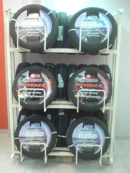 Tyre Display Rack 03