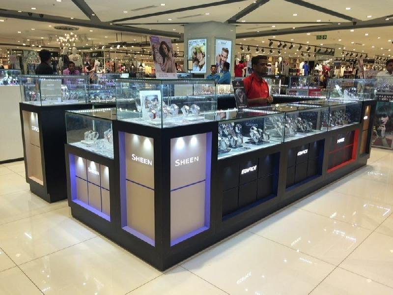 Watch Display Kiosk 01