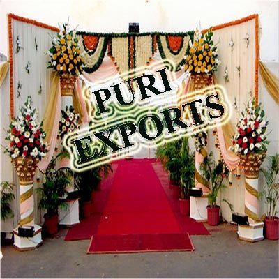 Roman Piillar Welcome Gate