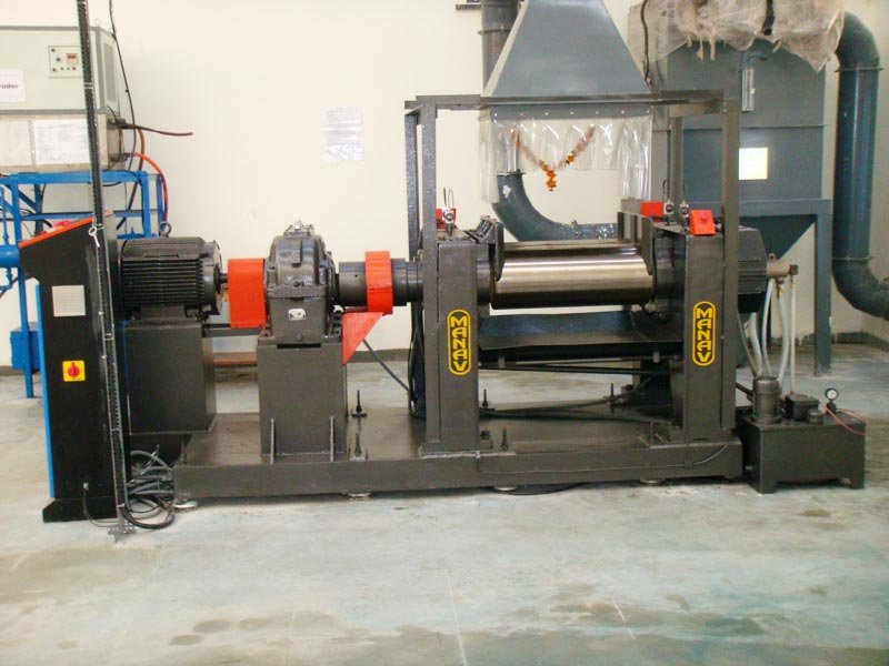 12 x 30 Uni Drive Mixing Mill at Party's End