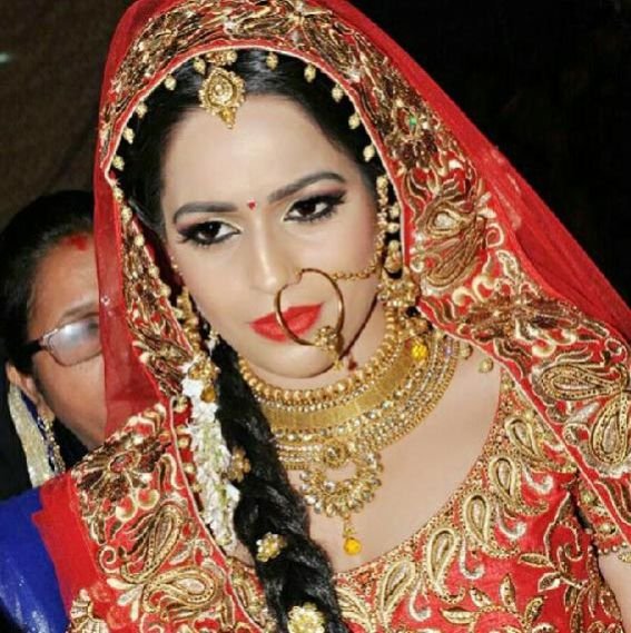 Bridal Makeup Services 03