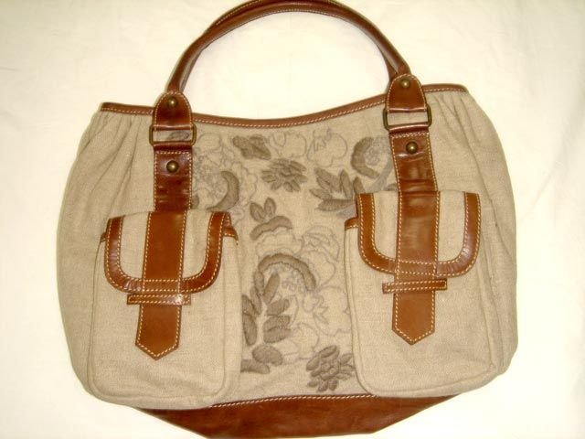 E7T - 18 -  LAIOS STF 0001