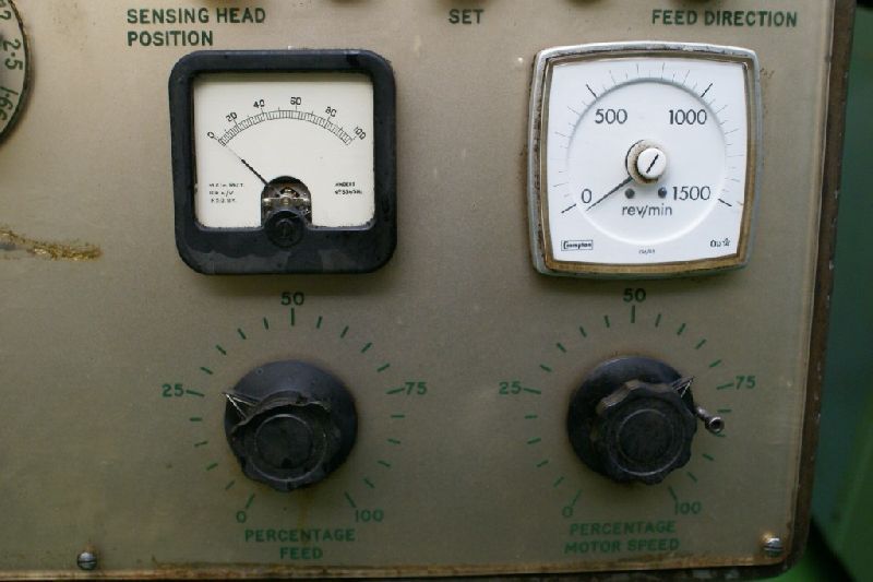 Webster and Bennett Lathe Machine 04