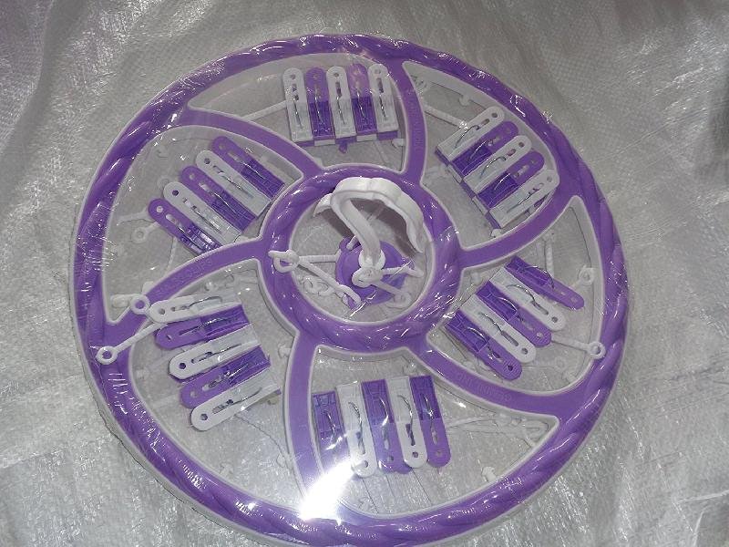 Clip & Drip Hanger 02