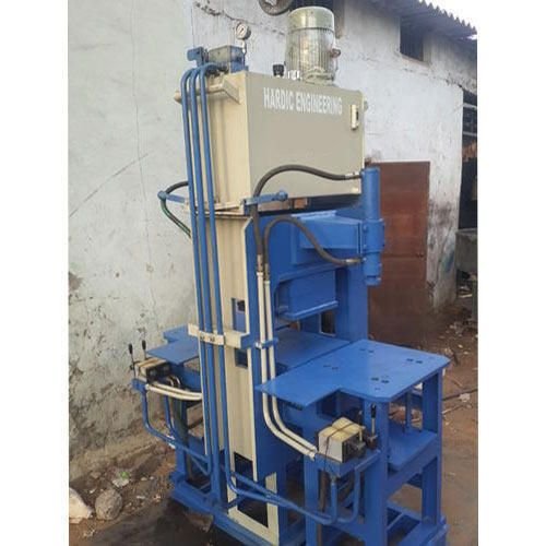 Semi Automatic Paver Block Making Machine 01