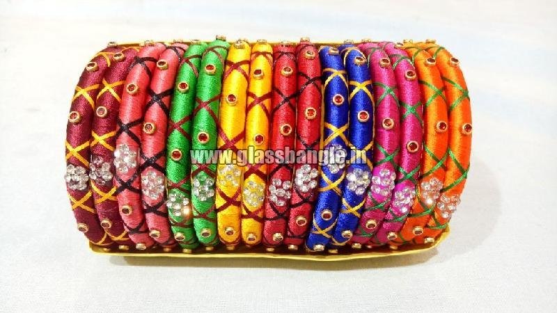 Silk Thread Bangle 01