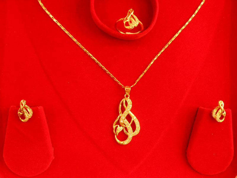 Pendant Set