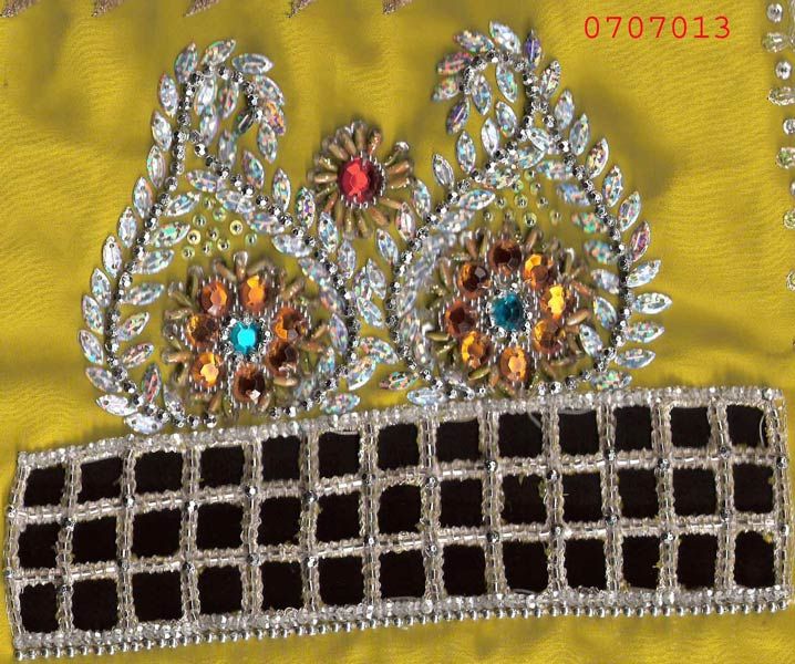 Embroidered Garments 04