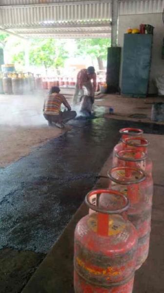 Mastic Flooring Service 01