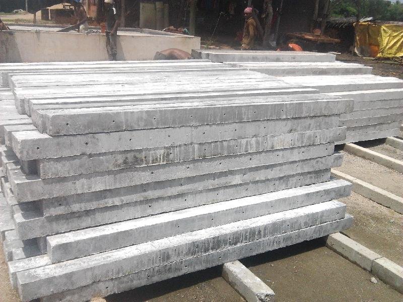 RCC Fencing Poles 02