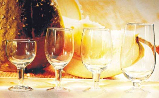 Queen Glass Stemware