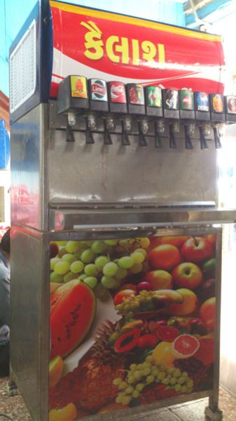 10 Valve Soda Vending Machine