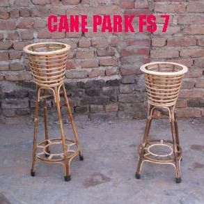 Cane Flower Stand 03
