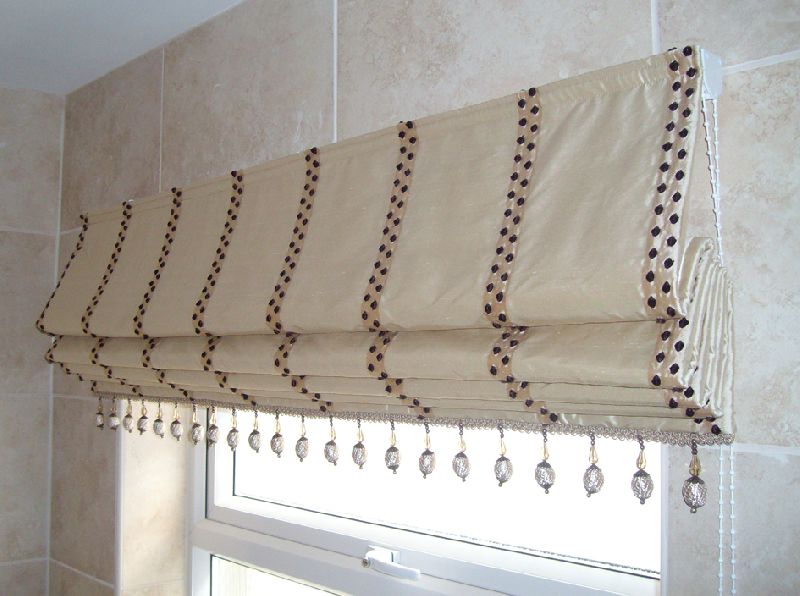 Roman Blind 11
