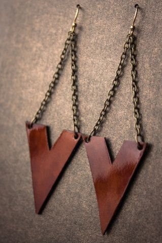 Ladies Leather Earrings 02