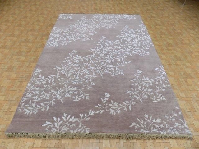 Hand Knotted Premium Rugs 21