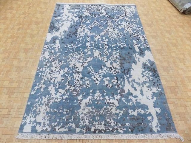 Hand Knotted Premium Rugs 24