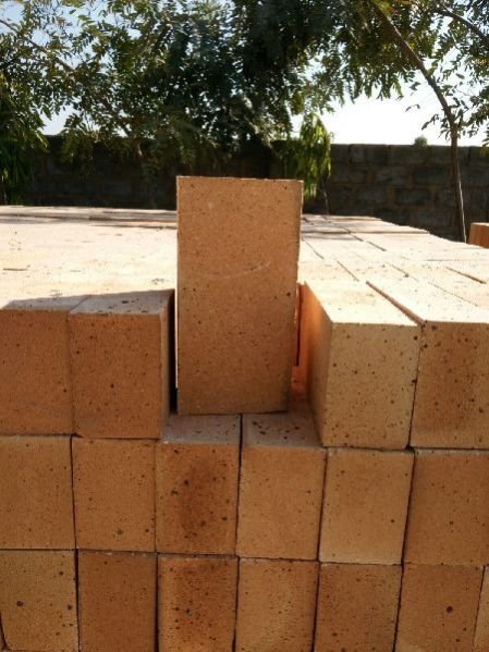 Refractory Fire Bricks 02