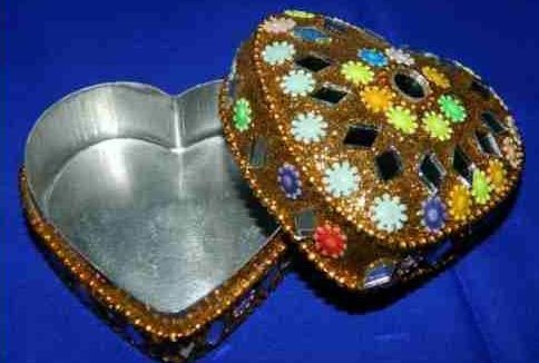 Heart Shaped Big Sparkling Box