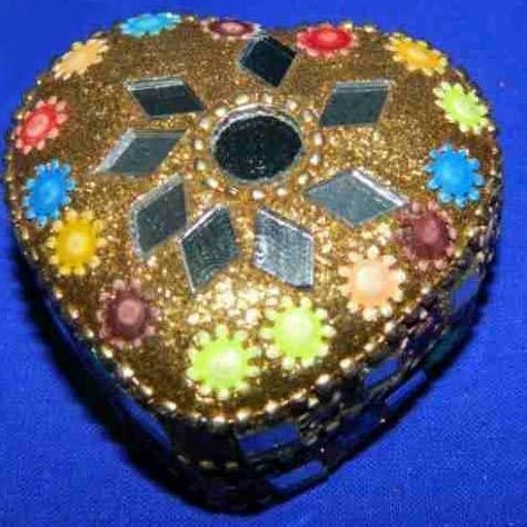 Heart Shaped Small Sparkling Box