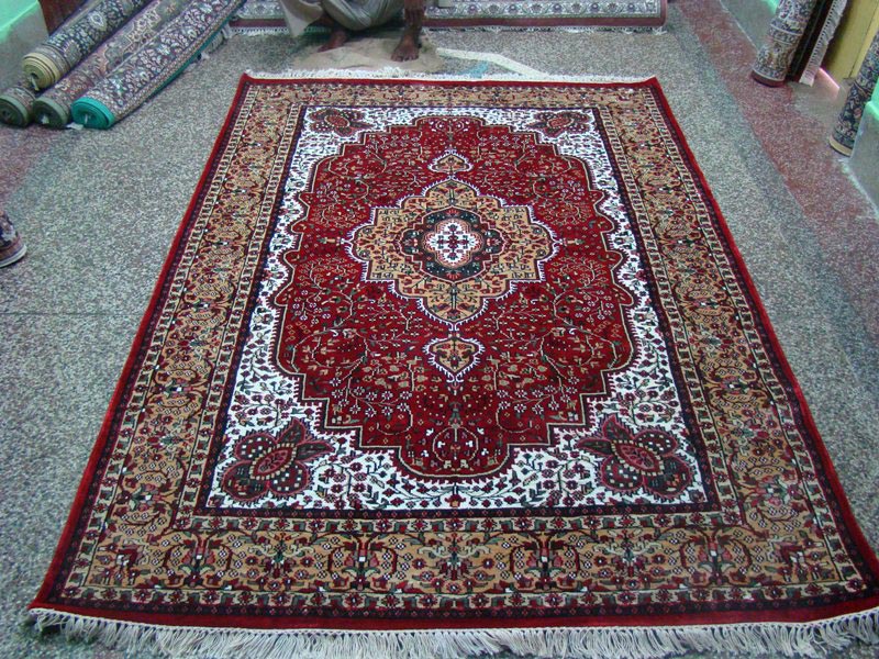 Handmade Art Silk Staple Carpets