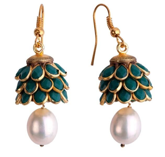 Pearl Earrings 04