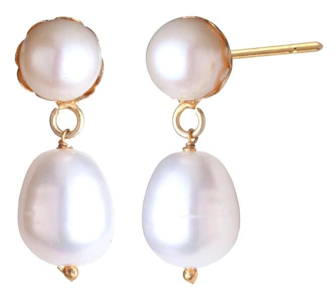 Pearl Earrings 06
