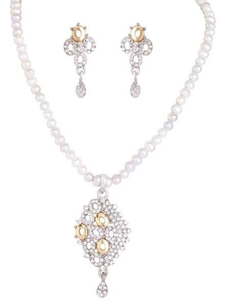 Pearl Pendant Set 10