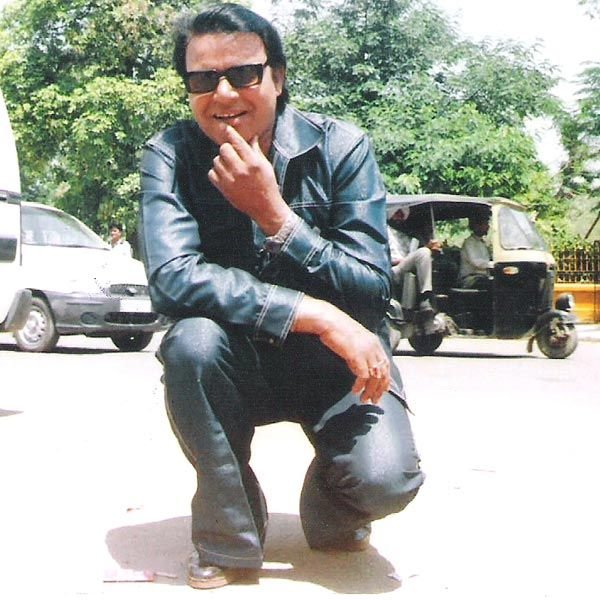 Dharmendra Duplicate