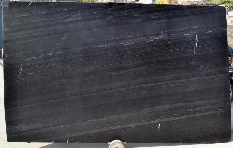 Carbon Black Polish 01