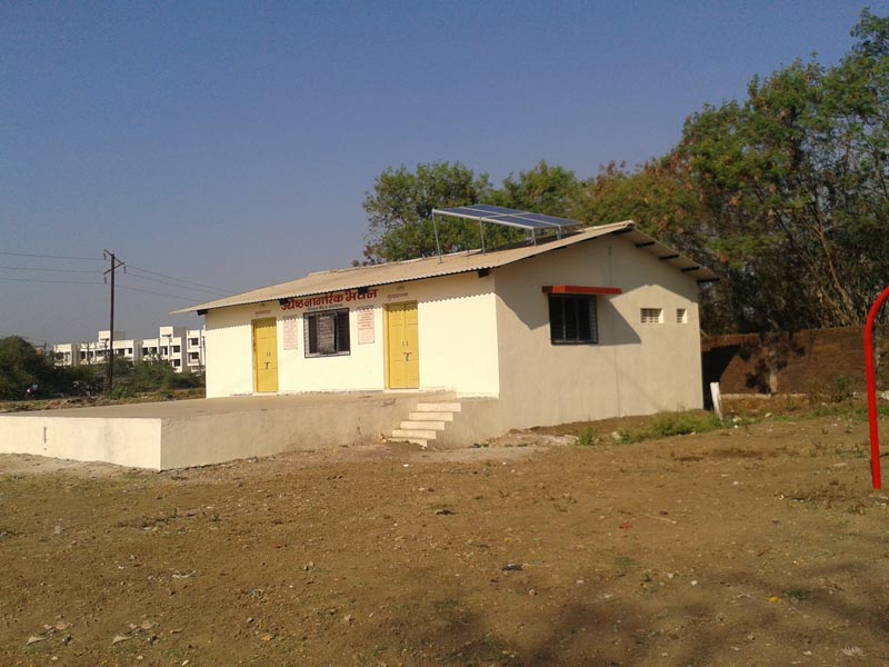 Senior Citizen Palghar 1 Kva solar power pack