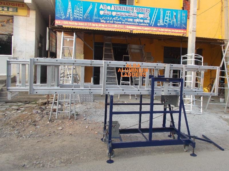 Tiltable Tower Ladder