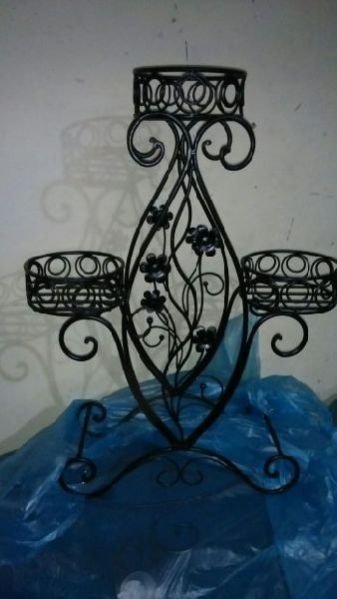 WA0035 Wrought Iron Planter Stand