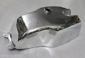 YAMAHA TZ STYLE SR500