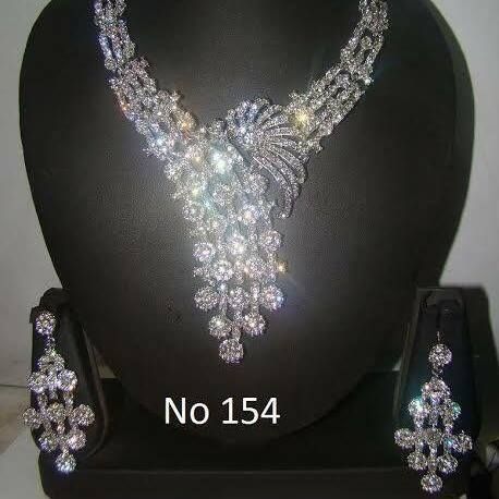 Artificial Necklace Set 05