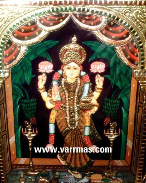 Grihalakshmi Tanjore Painting (10328)