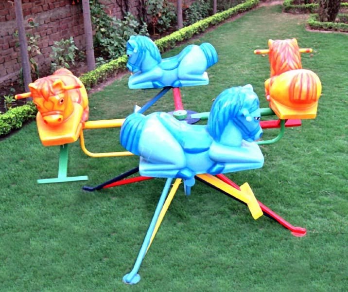 MGR04 4 Seater Merry Go Round With Multicolor Horse