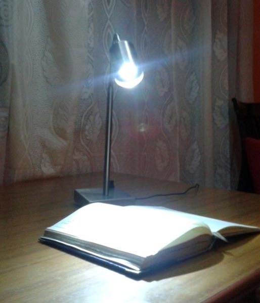 Cree Led Stainless Steel body Table Lamp with Rechargeable battery by Solar