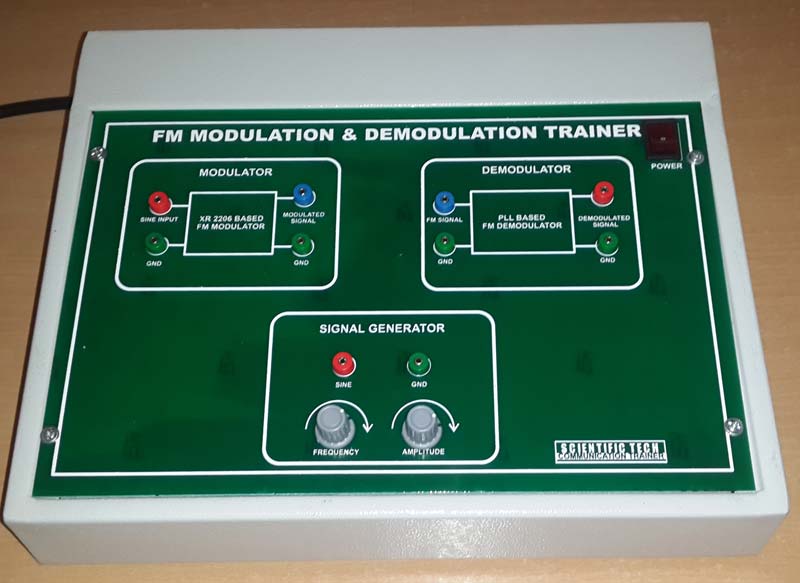 FM Modulation and Demodulation Trainer