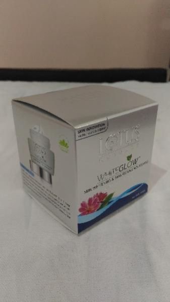 Cosmetic Packaging Box 01