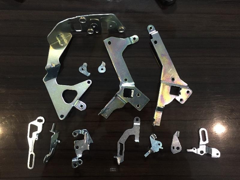 Automotive Back Door Lock Latches 01