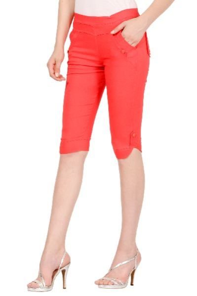 Ladies Capri 03